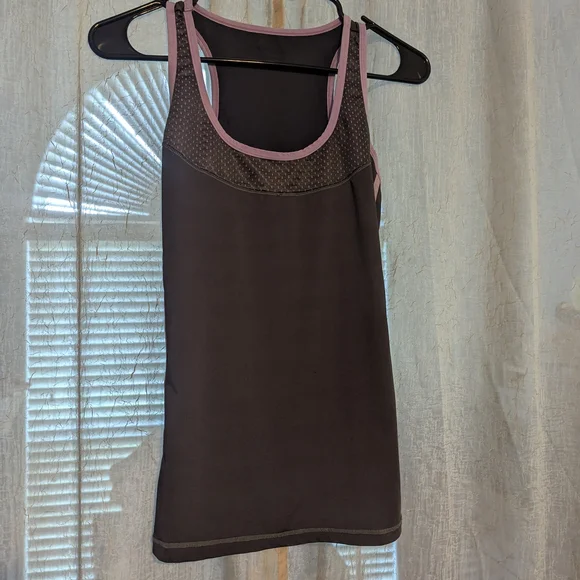 18. Old Navy Women's Tank Tops - Black, Blue, Gray - Picture 9 of 13